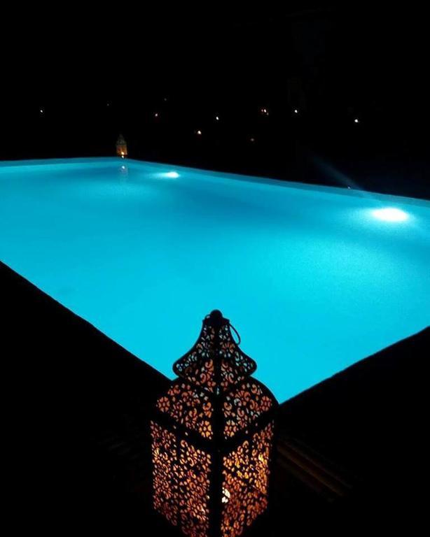 Gasthaus House Veggera - Private Swimming Pool Pombia Exterior foto